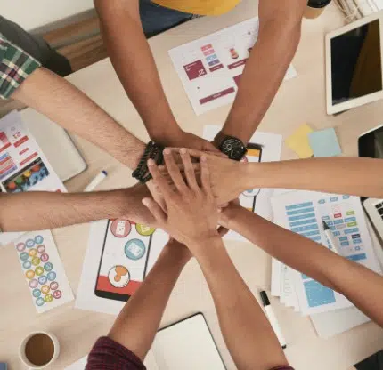 SUMANDO FUERZAS CERRAMOS BRECHAS 430 SUMANDO FUERZAS CERRAMOS BRECHAS 430