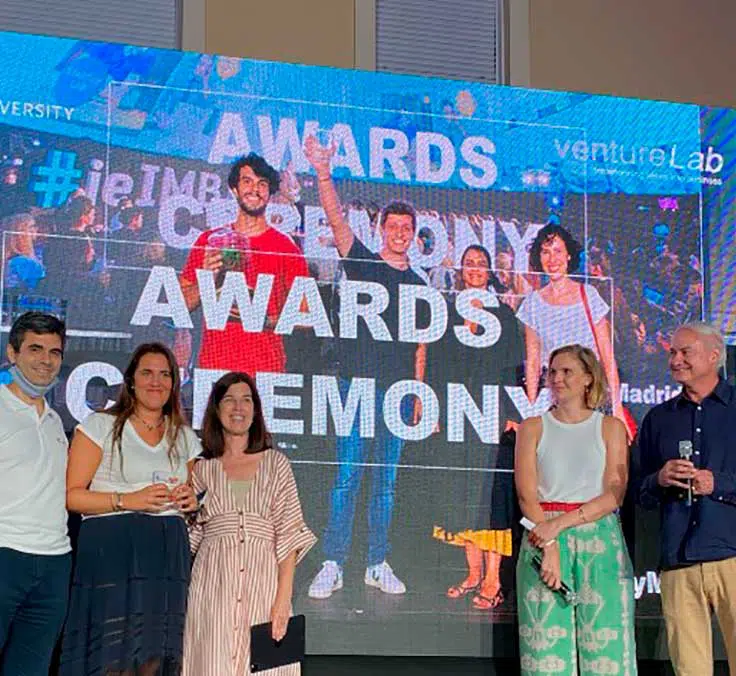 Giraez, uma solução cash-to-service para o envio de dinheiro entre pessoas de diferentes países, vencedora do Insurtech Lab da IE University e da MAPFRE