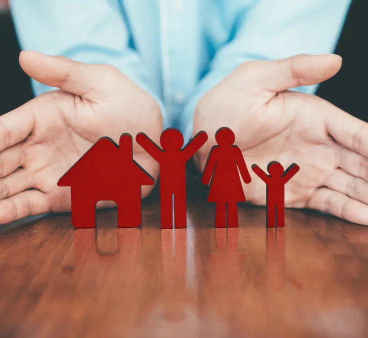 Which European countries have residents who spend the most on insurance each year?